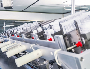 全自動微電腦面膜灌裝封口一體機